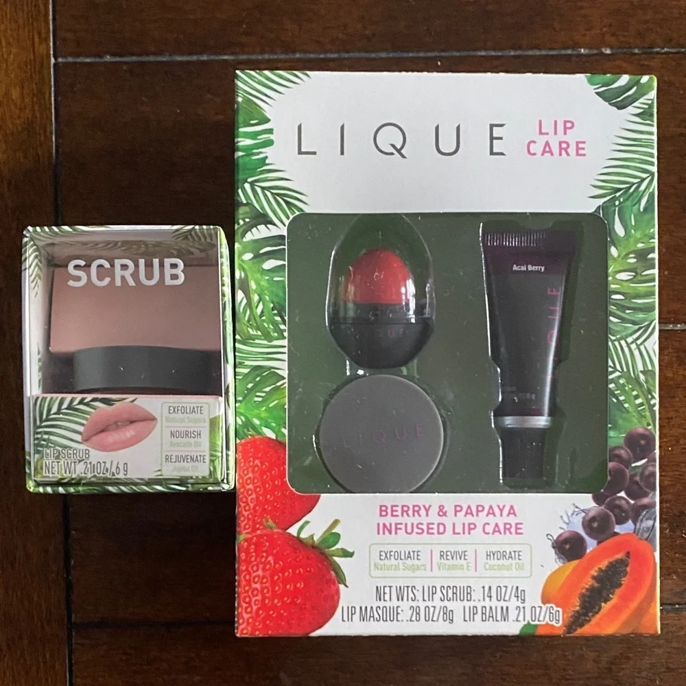 Berry & Papaya Lip Care Set